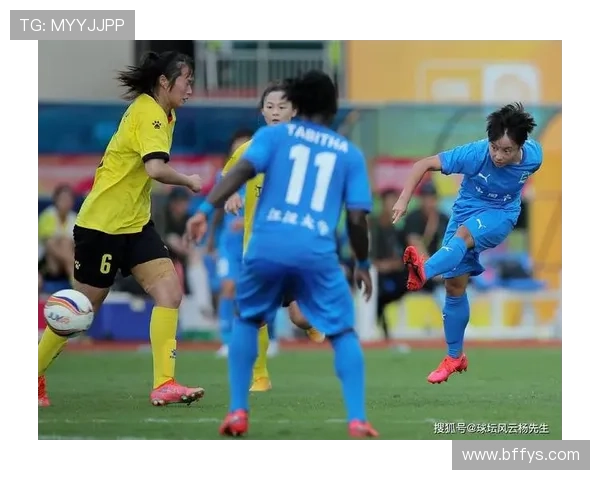 中网赛场高夫强势闯入女单四强率先晋级引领赛事再掀焦点热潮风云